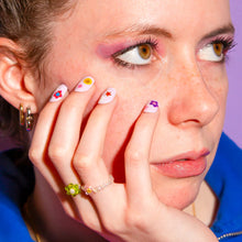 Lade das Bild in den Galerie-Viewer, OMY Nagelkunst Aufkleber, Blume
