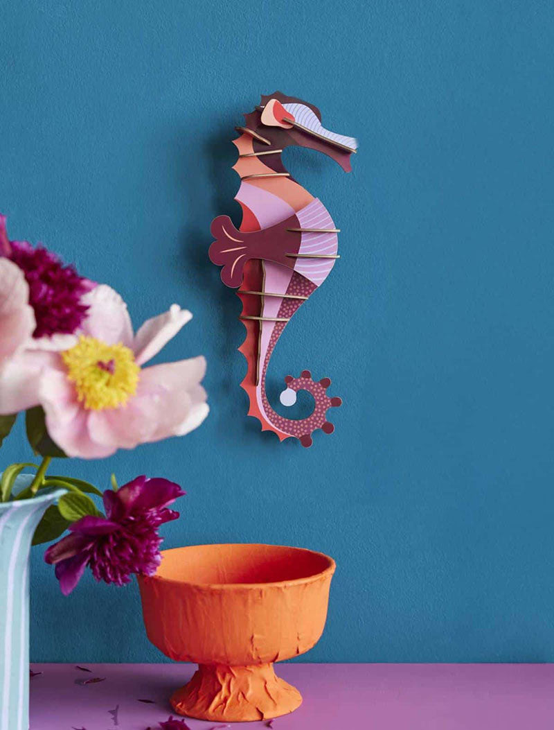 ''Coraline Seahorse'' Wall Decoration