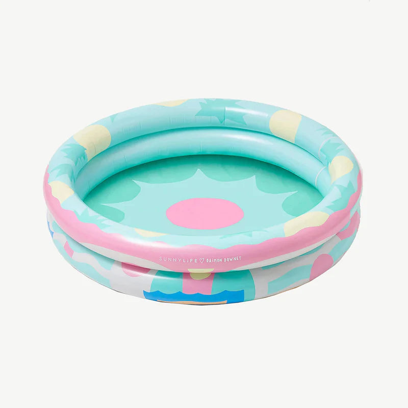 Der Miami (Paddling) Pool, Sunnylife x Daimon Downey