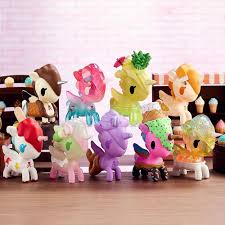 „Unicorno Frozen Treats“ Einhorn-Blindbox-Figuren