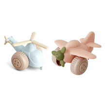 Load image into Gallery viewer, Viking Toys Hearts Plane and Helicopter Set
