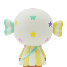 Lade das Bild in den Galerie-Viewer, Momiji Wunschpuppe „Candy Button“
