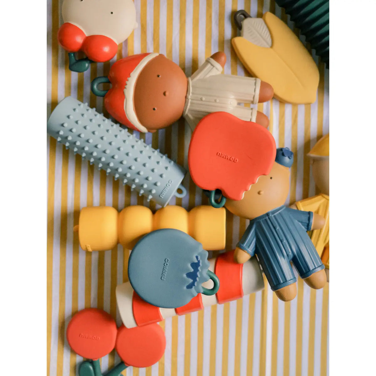 Apple Teether, Natural Rubber