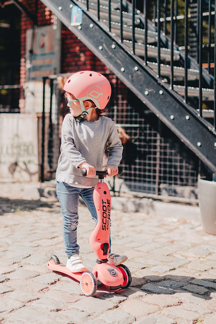 Scoot and Ride ''Highwaykick 1 '' Peach