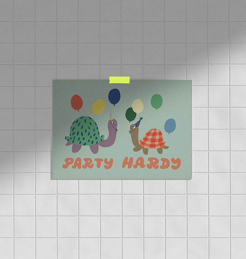 Postkarte „Party Hardy“.