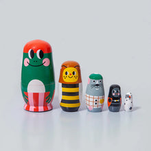 Load image into Gallery viewer, Nesting Dolls &#39;&#39;Paddy &amp; Pals&#39;&#39;
