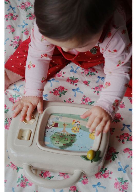 My Melody Fernseher, Musikalisches Spielzeug