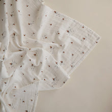Load image into Gallery viewer, Swaddle Organic Muslin Cloth &#39;&#39;Boats&#39;&#39;
