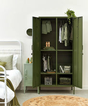 Lade das Bild in den Galerie-Viewer, Mustard Made, The Twinny Olive
