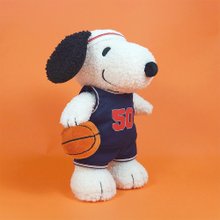 Load image into Gallery viewer, Basketball Snoopy, Soft Toy 23 cm
