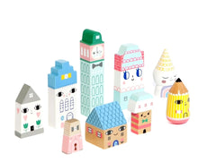 Load image into Gallery viewer, Wooden Figures &#39;&#39;Suzy&#39;s City&#39;&#39;
