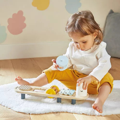 Sweet Cocoon Caterpillar Sound Awakening Stand, 12 Months +