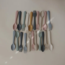 Load image into Gallery viewer, Cutlery Set Spoon and Fork &#39;&#39;Blush&#39;&#39;
