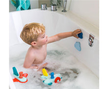 Load image into Gallery viewer, Bath Toy Set &#39;&#39;Up in the Air&#39;&#39;
