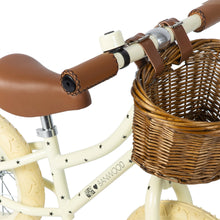 Load image into Gallery viewer, Balance Bike &#39;&#39;Banwood First Go Bonton r Cream&#39;&#39;
