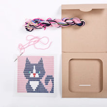 Load image into Gallery viewer, Needlepoint Kit &#39;&#39;Kitten&#39;&#39;

