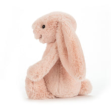 Lade das Bild in den Galerie-Viewer, Kuscheltier &#39;&#39;Bashful Blush Bunny&#39;&#39;
