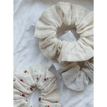 Load image into Gallery viewer, Scrunchies, Small  &#39;&#39;Print Mix&#39;&#39;
