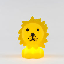 Lade das Bild in den Galerie-Viewer, Lichtbündel &#39;&#39;Lion Nightlight&#39;&#39;
