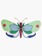 Lade das Bild in den Galerie-Viewer, Wanddekoration &#39;&#39;Mint Forest Butterfly&#39;&#39;
