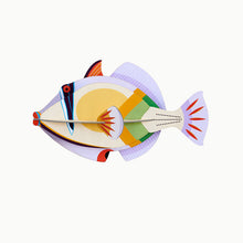 Lade das Bild in den Galerie-Viewer, &#39;&#39;Picasso Fisch&#39;&#39; 3D Wandbehang
