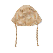 Load image into Gallery viewer, Baby Sun Hat &#39;&#39;Golden Caramel / Creme de la Creme&#39;&#39;
