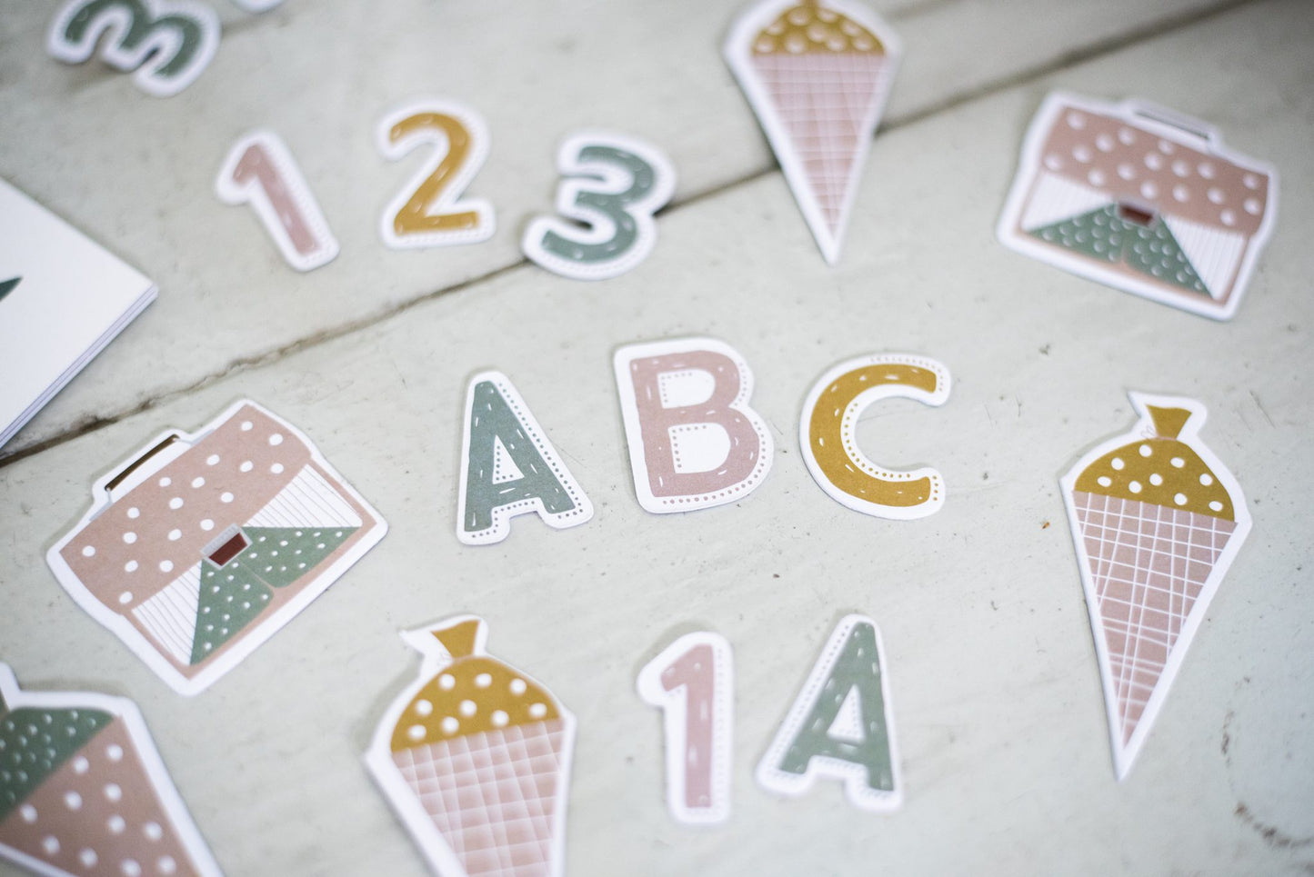 ''Einschulung'' Table Confetti, Pastel