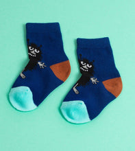 Load image into Gallery viewer, Moomin Baby Socks &#39;&#39;Groke and Stinky&#39;&#39;, Size 22-24
