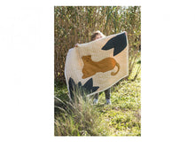 Load image into Gallery viewer, Quilt Blanket / Wall Hanging &#39;&#39;Leopard&#39;&#39;
