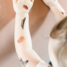 Lade das Bild in den Galerie-Viewer, &#39;&#39;Yay&#39;&#39; Organische temporäre Tattoos
