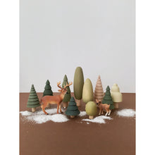 Load image into Gallery viewer, Wooden Tree Set, 10 pieces
